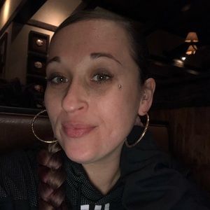 Meet your Posher, Priscilla